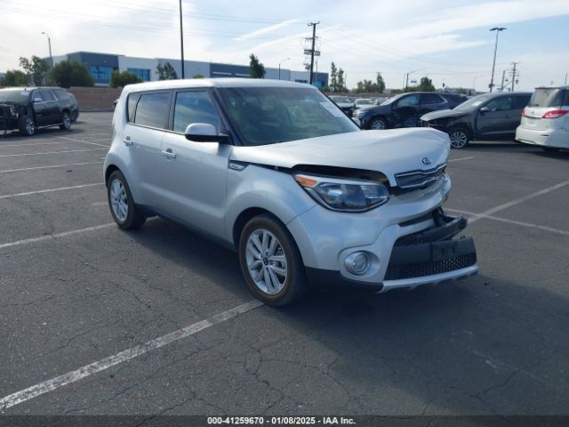 KIA SOUL 2018 kndjp3a58j7600365