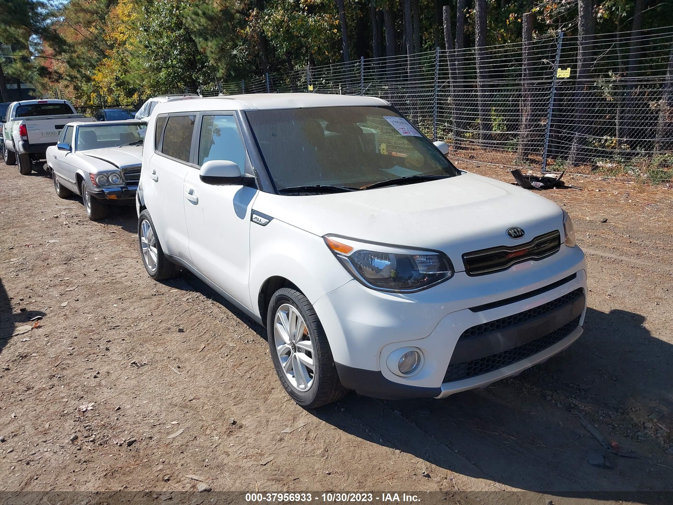 KIA SOUL 2018 kndjp3a58j7601192