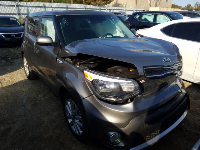 KIA SOUL + 2018 kndjp3a58j7619109