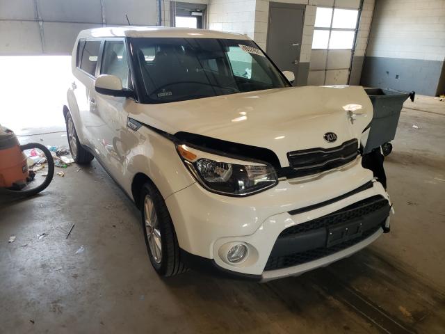 KIA SOUL + 2018 kndjp3a58j7906983