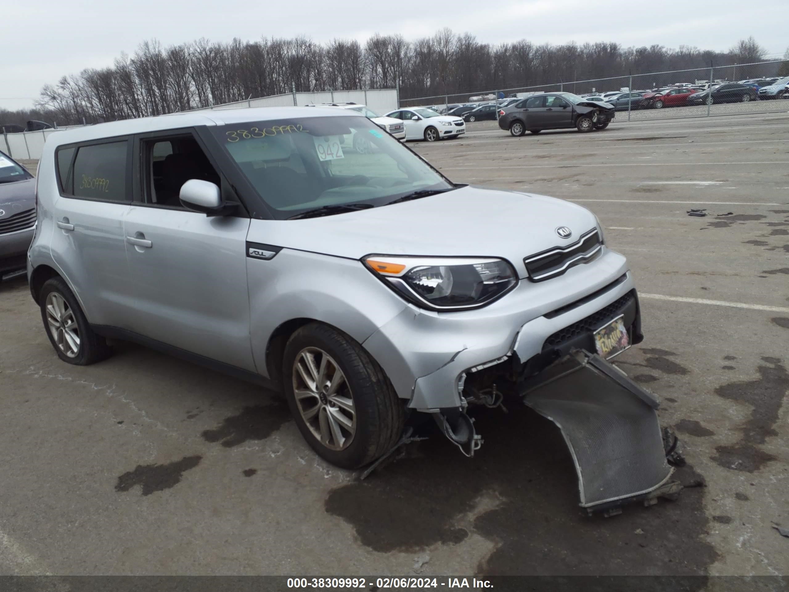 KIA SOUL 2017 kndjp3a59h7436053