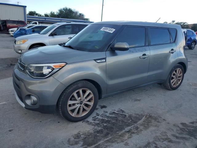 KIA SOUL + 2018 kndjp3a59j7574651