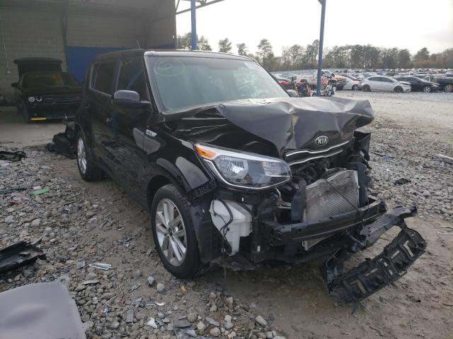 KIA SOUL + 2018 kndjp3a59j7582393