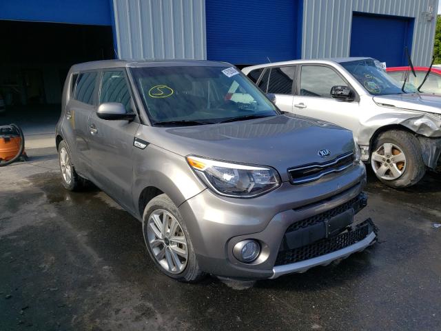 KIA SOUL + 2018 kndjp3a59j7594348