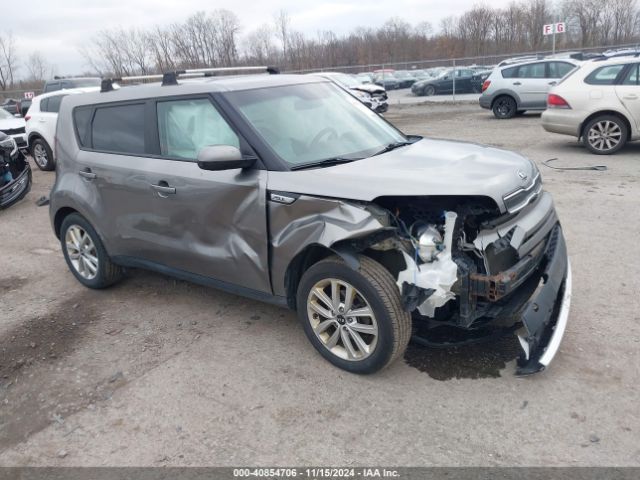 KIA SOUL 2018 kndjp3a59j7611813