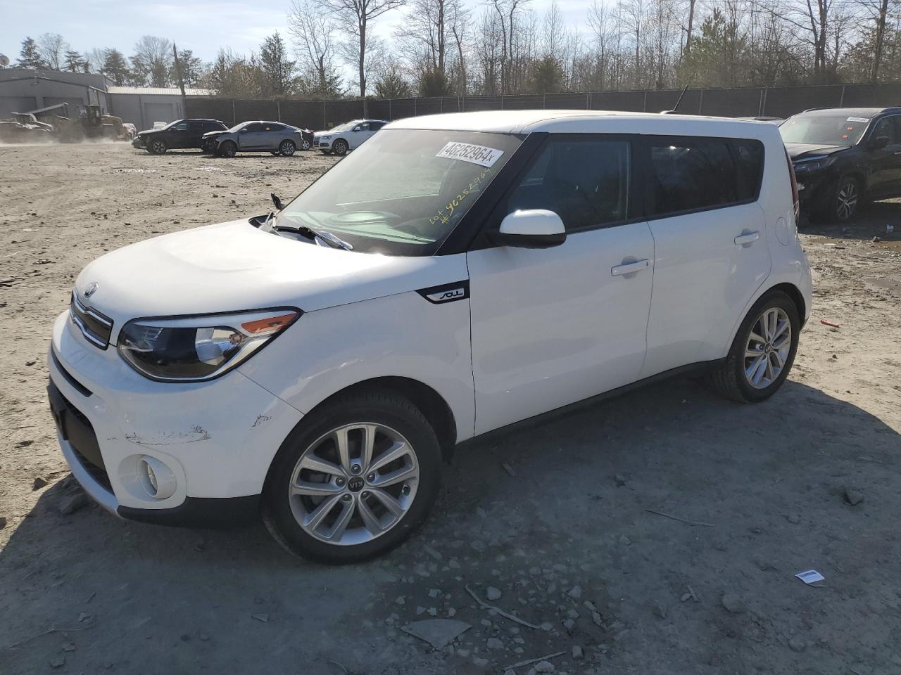 KIA SOUL 2018 kndjp3a59j7893046