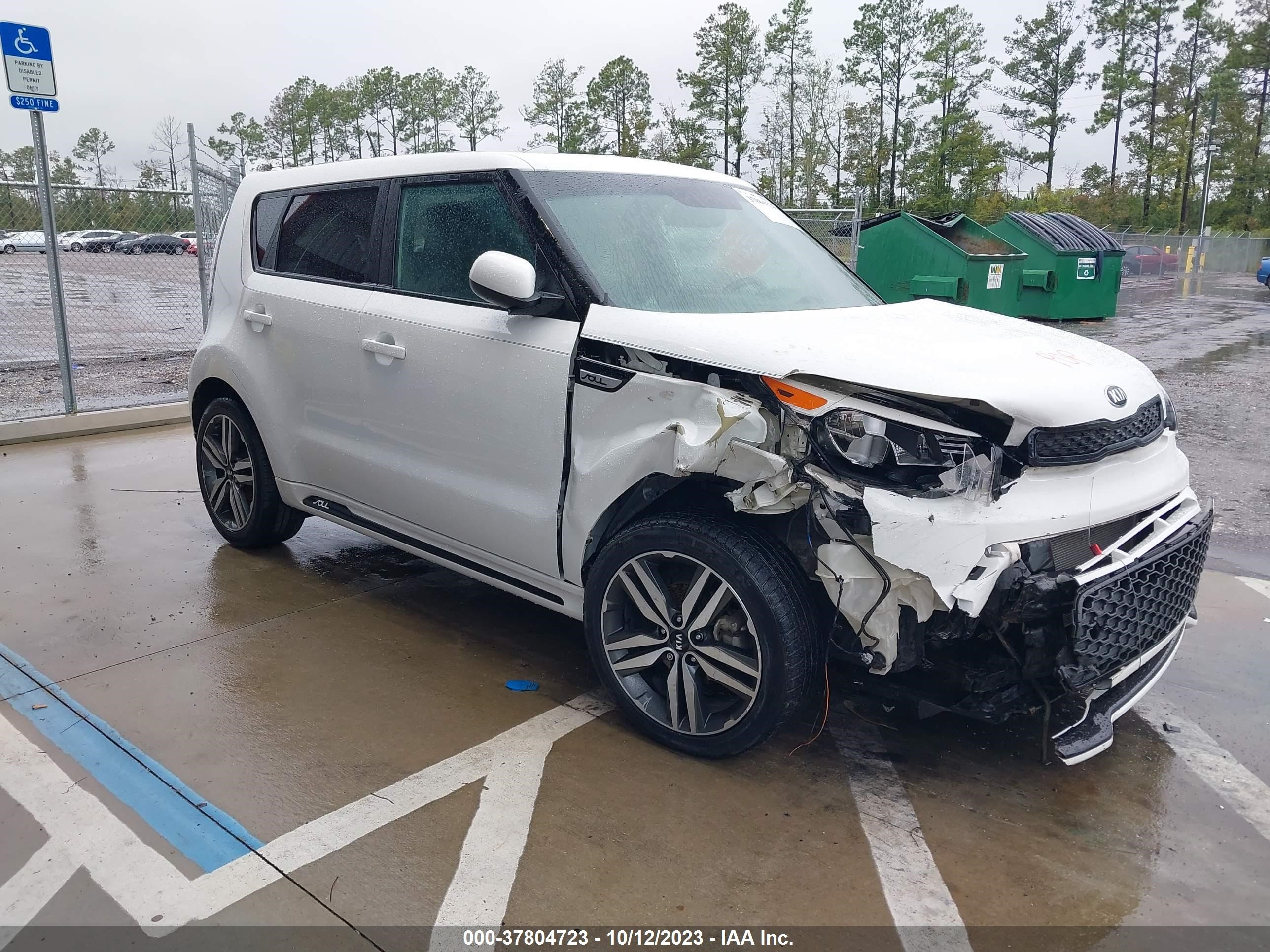 KIA SOUL 2016 kndjp3a5xg7388237