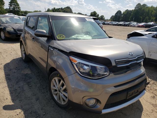 KIA SOUL + 2017 kndjp3a5xh7435297