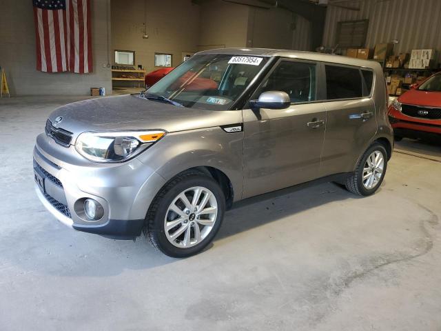 KIA SOUL + 2017 kndjp3a5xh7442217