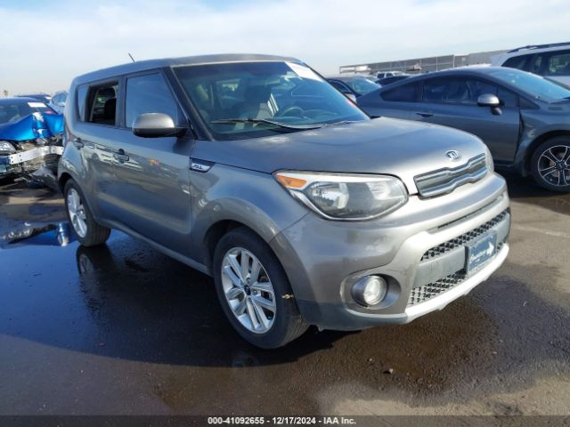 KIA SOUL 2017 kndjp3a5xh7445666