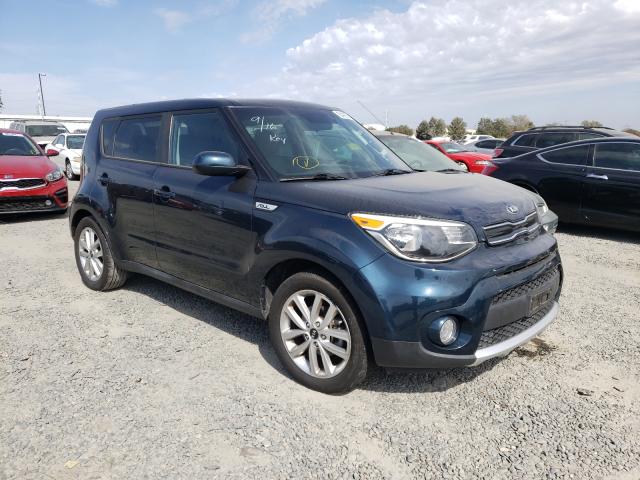 KIA SOUL + 2017 kndjp3a5xh7463861