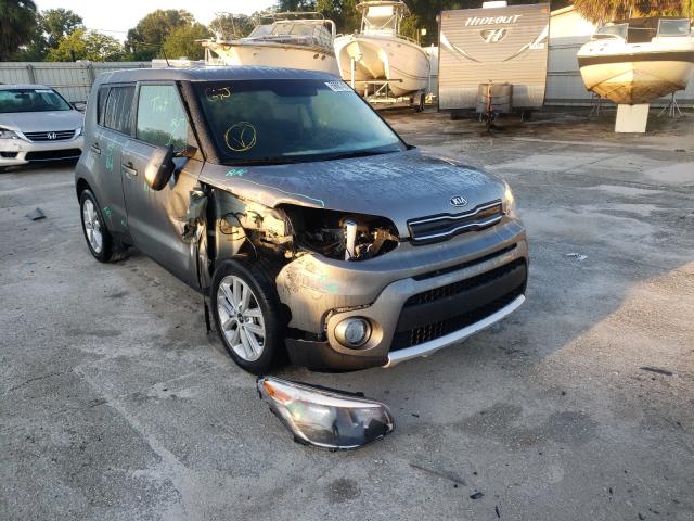 KIA SOUL + 2017 kndjp3a5xh7488355