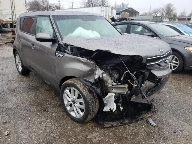 KIA SOUL + 2017 kndjp3a5xh7504358