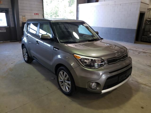 KIA SOUL + 2018 kndjp3a5xj7505239