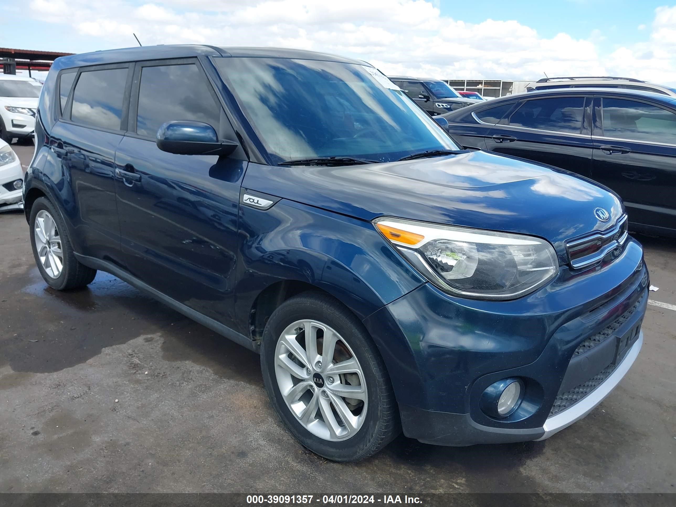 KIA SOUL 2018 kndjp3a5xj7526396