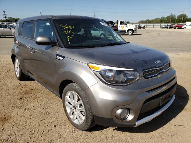 KIA SOUL + 2018 kndjp3a5xj7527578