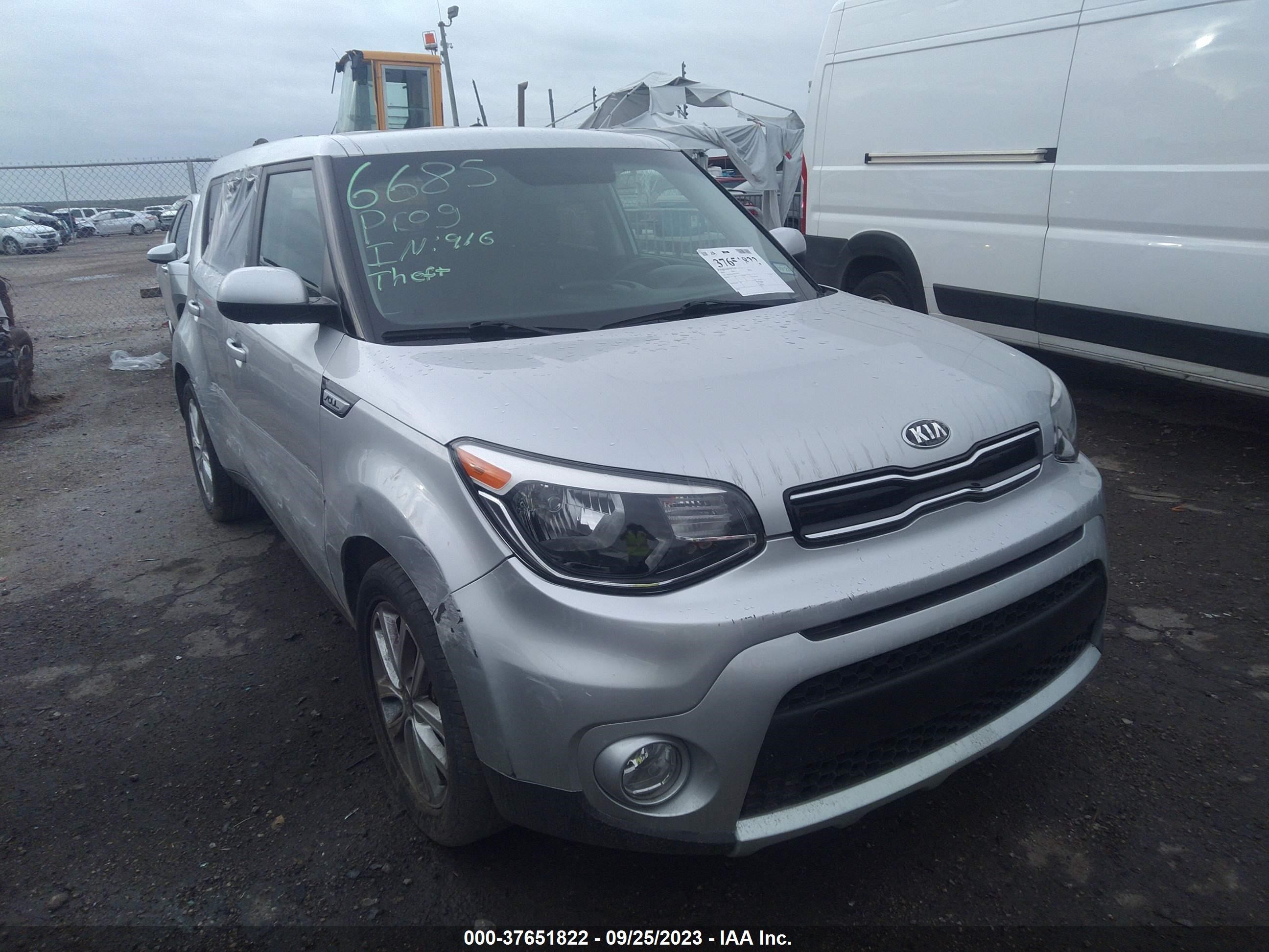 KIA SOUL 2018 kndjp3a5xj7535325