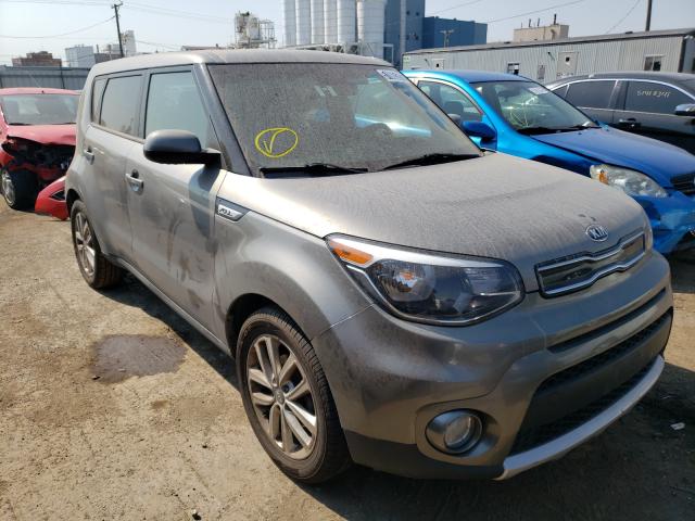 KIA SOUL + 2018 kndjp3a5xj7570351