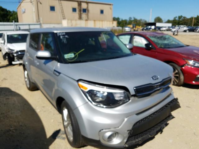 KIA SOUL + 2018 kndjp3a5xj7576702