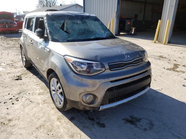 KIA SOUL + 2018 kndjp3a5xj7619774