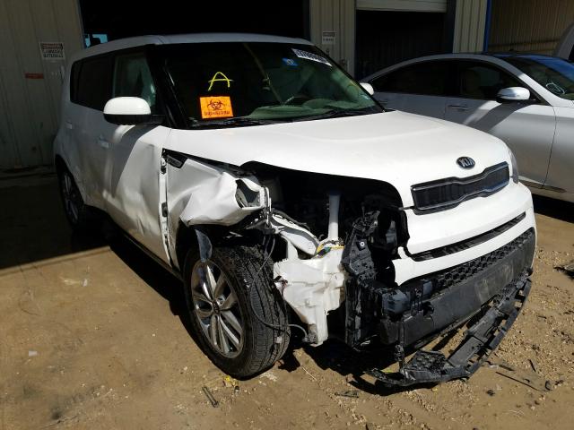 KIA SOUL + 2018 kndjp3a5xj7901316