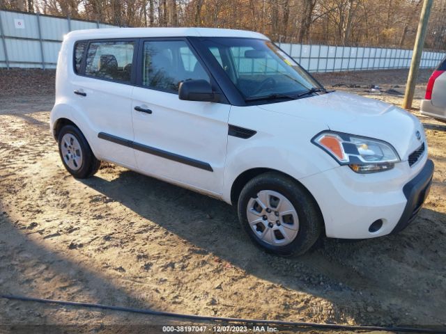 KIA SOUL 2011 kndjt2a12b7322034