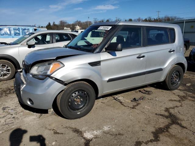 KIA SOUL 2011 kndjt2a15b7262704