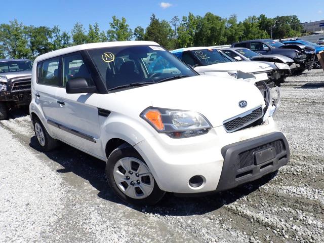 KIA SOUL 2011 kndjt2a15b7346568