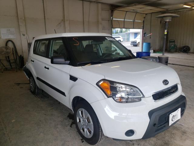 KIA SOUL 2011 kndjt2a17b7261747