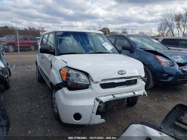 KIA SOUL 2011 kndjt2a1xb7318670