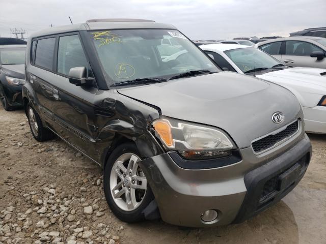 KIA SOUL + 2010 kndjt2a20a7037372