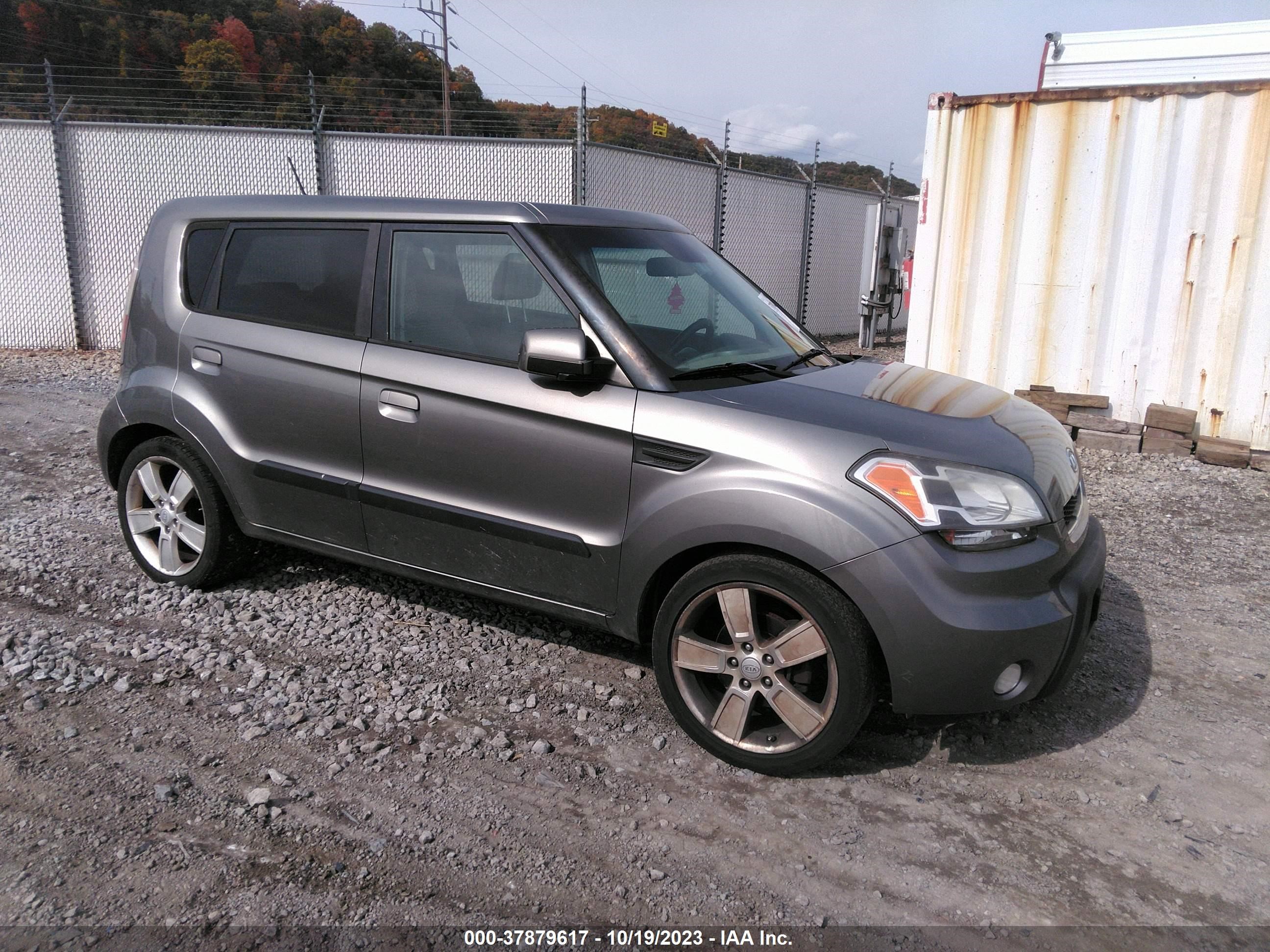 KIA SOUL 2010 kndjt2a20a7049408