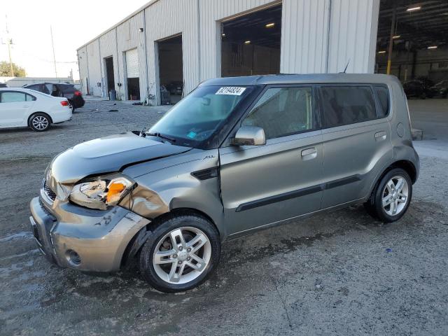 KIA SOUL + 2010 kndjt2a20a7053300