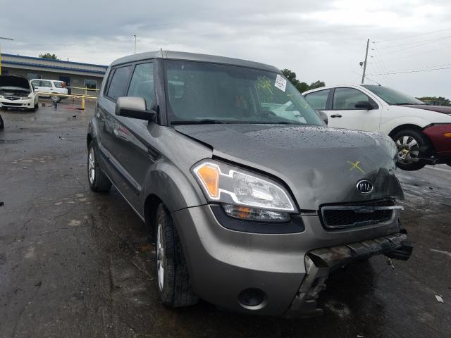 KIA SOUL + 2010 kndjt2a20a7076396