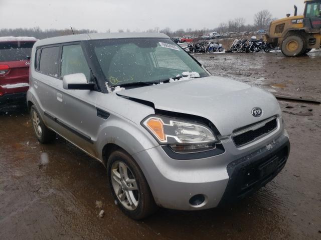 KIA SOUL + 2010 kndjt2a20a7085731