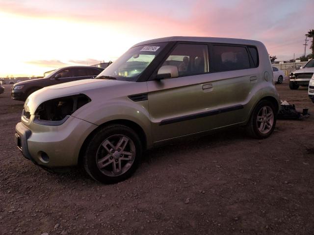 KIA SOUL + 2010 kndjt2a20a7103662