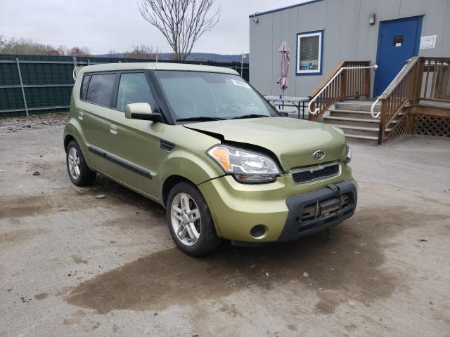 KIA SOUL + 2010 kndjt2a21a7079761