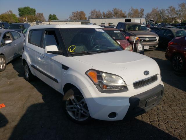 KIA SOUL + 2010 kndjt2a21a7162770