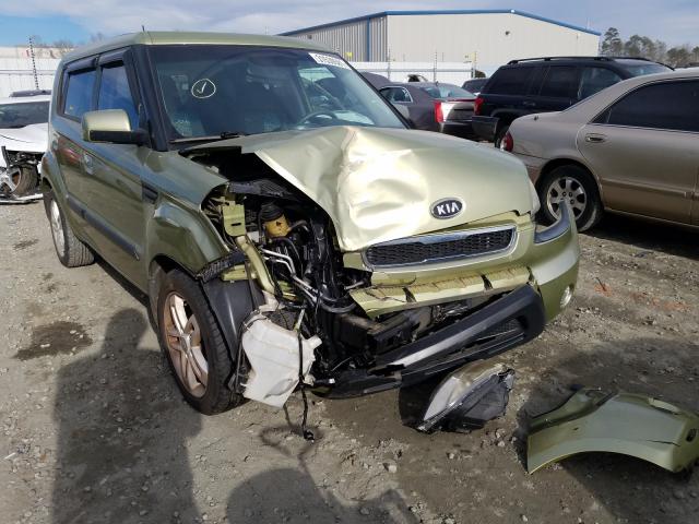 KIA SOUL + 2010 kndjt2a21a7174661