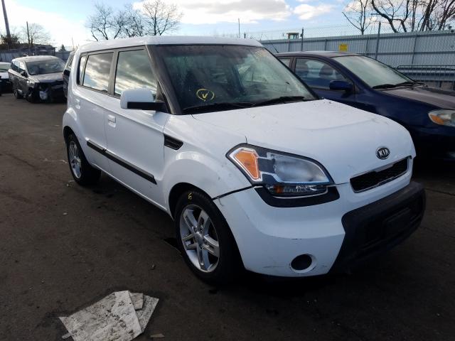 KIA SOUL + 2010 kndjt2a21a7703834