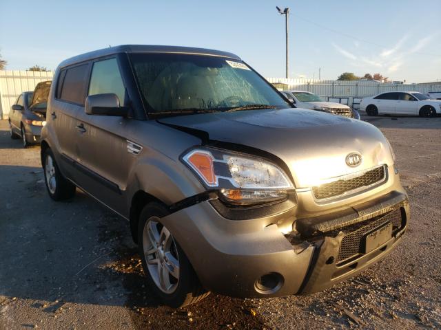 KIA SOUL + 2011 kndjt2a21b7216389