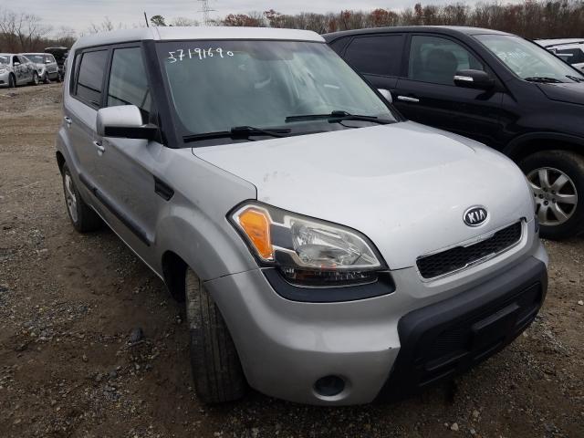 KIA SOUL + 2011 kndjt2a21b7705973