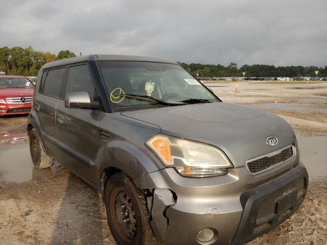 KIA SOUL + 2010 kndjt2a22a7028656