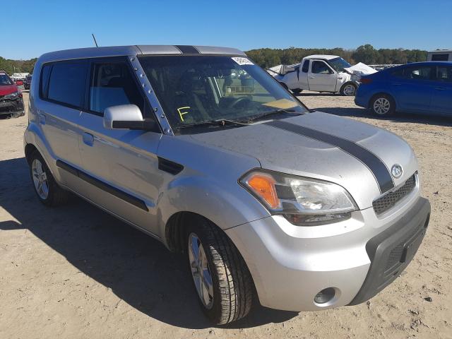 KIA SOUL + 2010 kndjt2a22a7030231