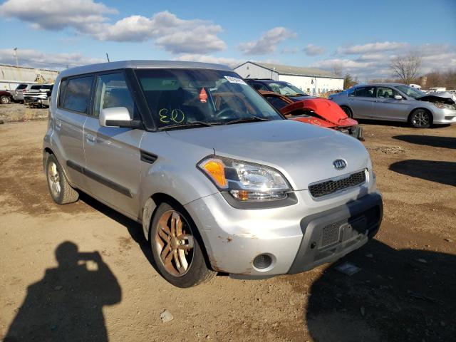 KIA SOUL + 2010 kndjt2a22a7118583