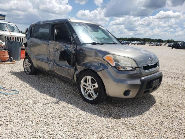 KIA SOUL + 2010 kndjt2a22a7172465