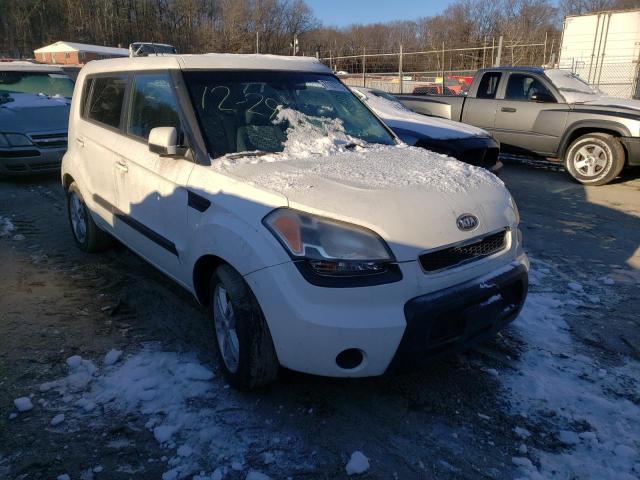 KIA SOUL + 2011 kndjt2a22b7710633