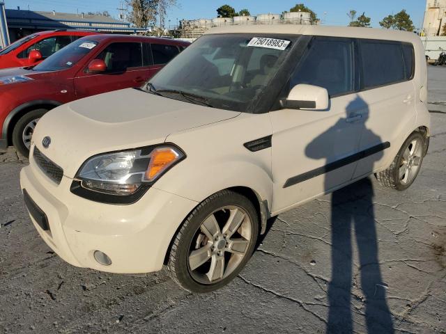 KIA SOUL 2011 kndjt2a22b7730140