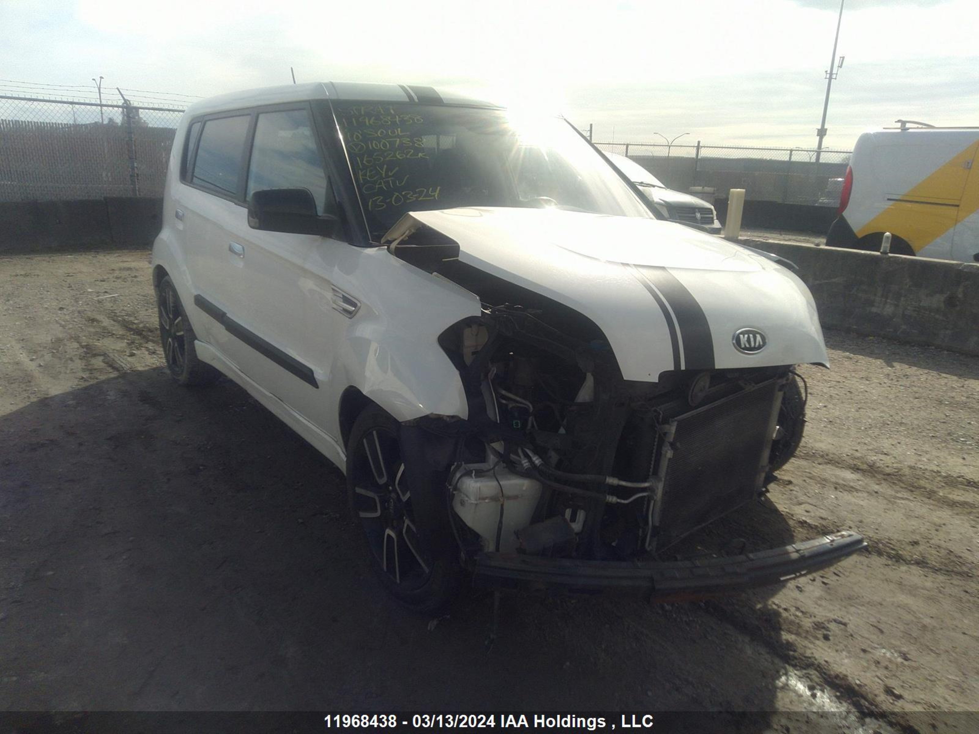 KIA SOUL 2010 kndjt2a23a7100738