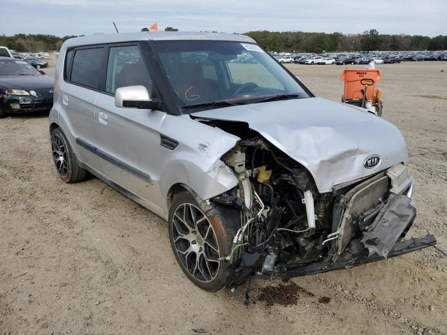 KIA SOUL + 2010 kndjt2a23a7123856